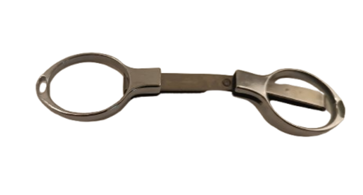 Tesoura Dobravel para Cortar Tabaco Prata