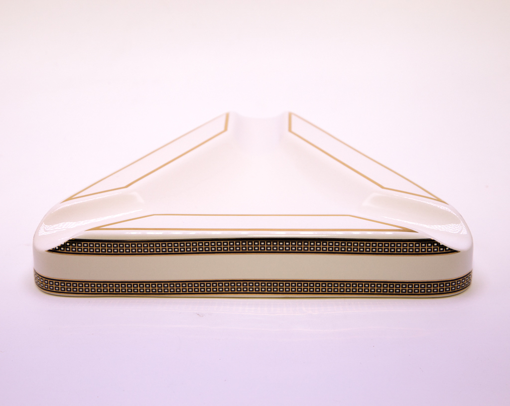 Cinzeiro para Charuto Cerâmica 1804-1