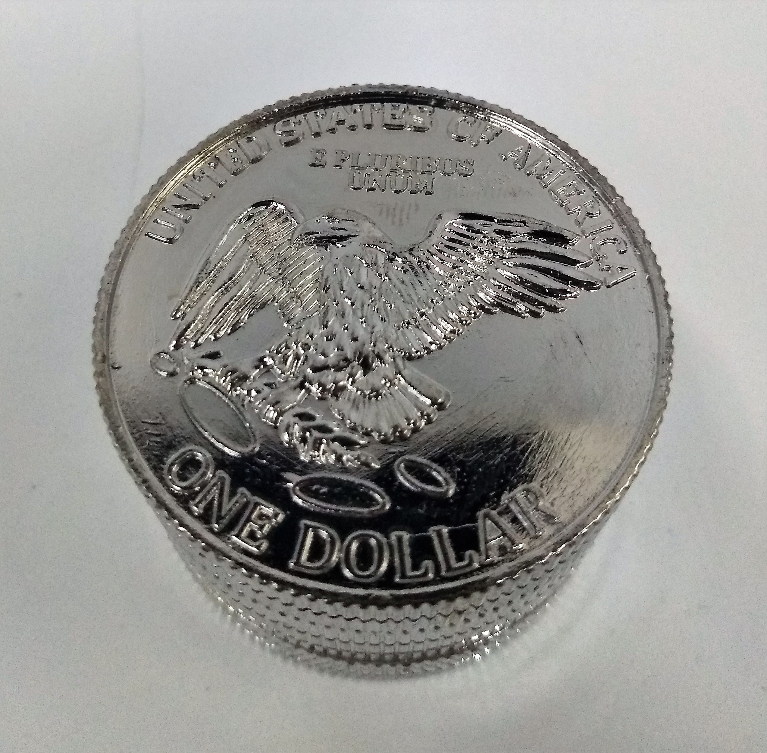 Triturador Metal Dolar