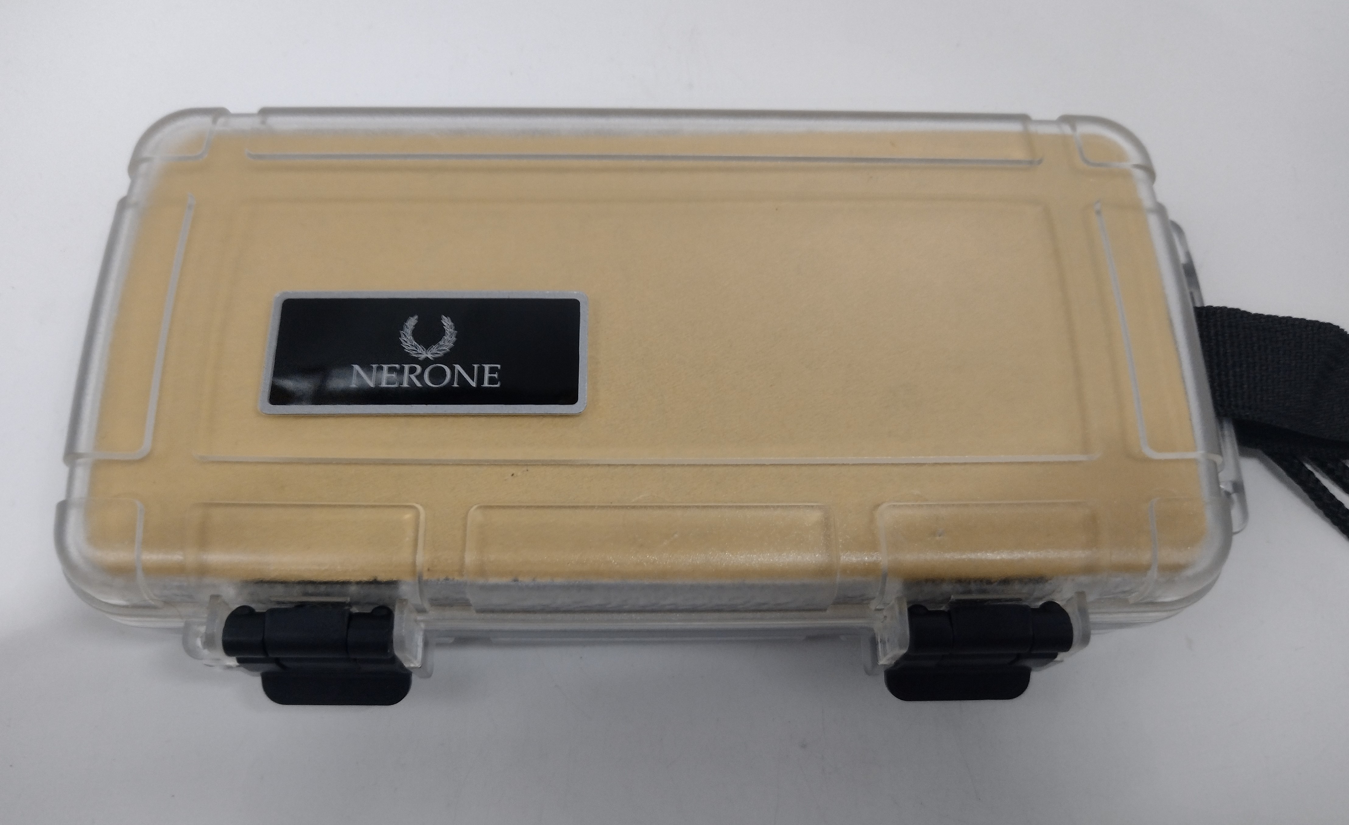 Caixa Umidora Nerone para Viagem para 5 charutos. Transparente