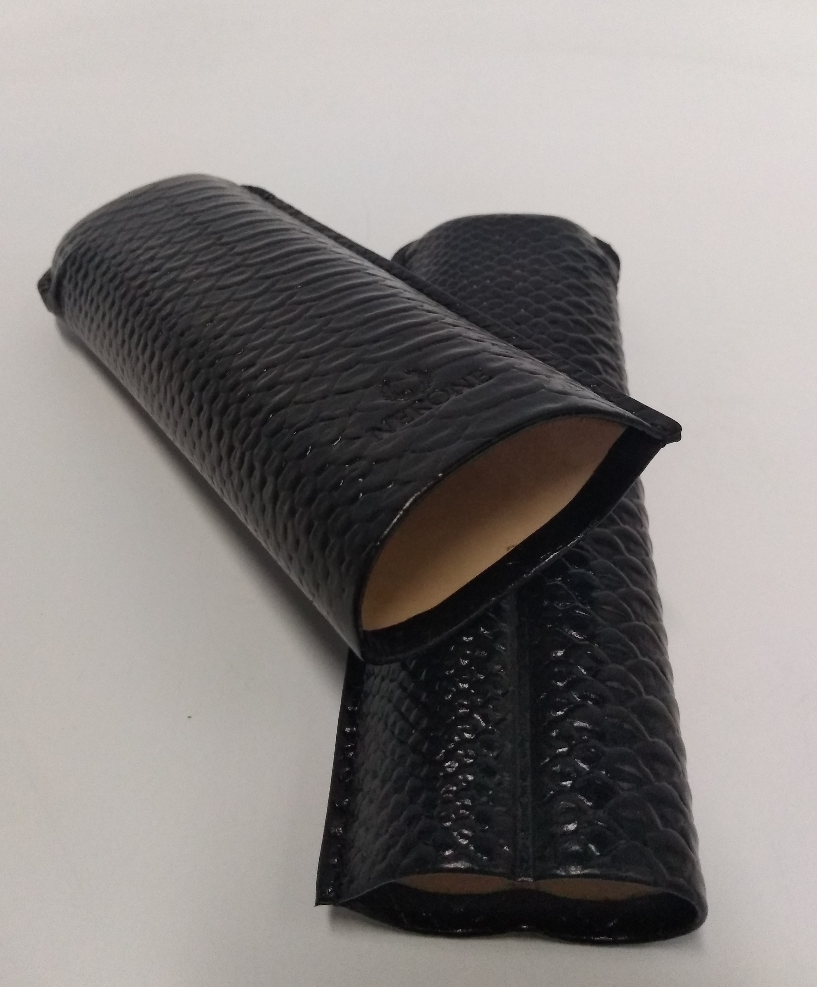 Porta Charutos Nerone Grande pra 2 Charutos  Preta