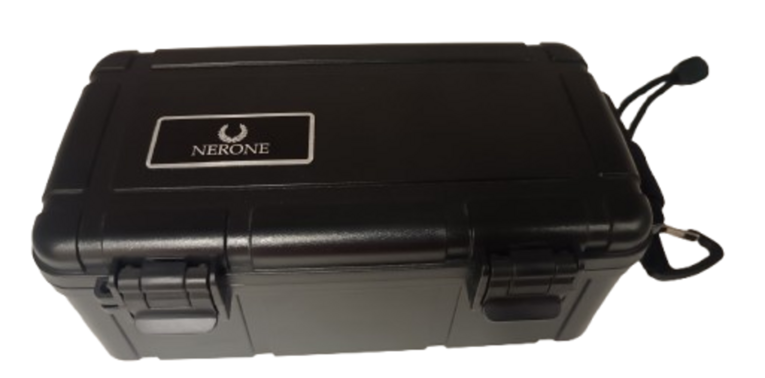 Caixa Umidora Nerone para Viagem para 15 charutos. Preta