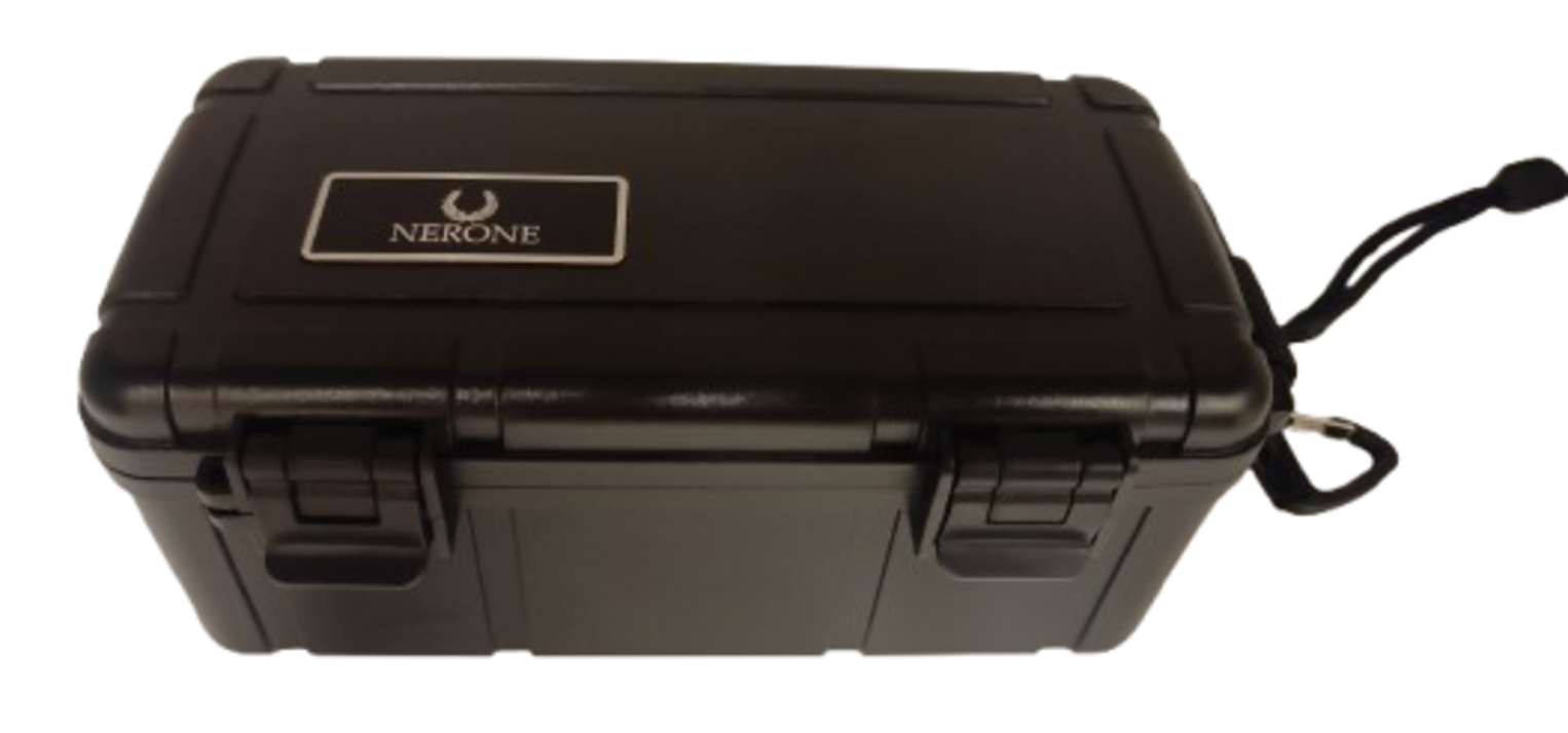 Caixa Umidora Nerone para Viagem para 15 charutos. Preta